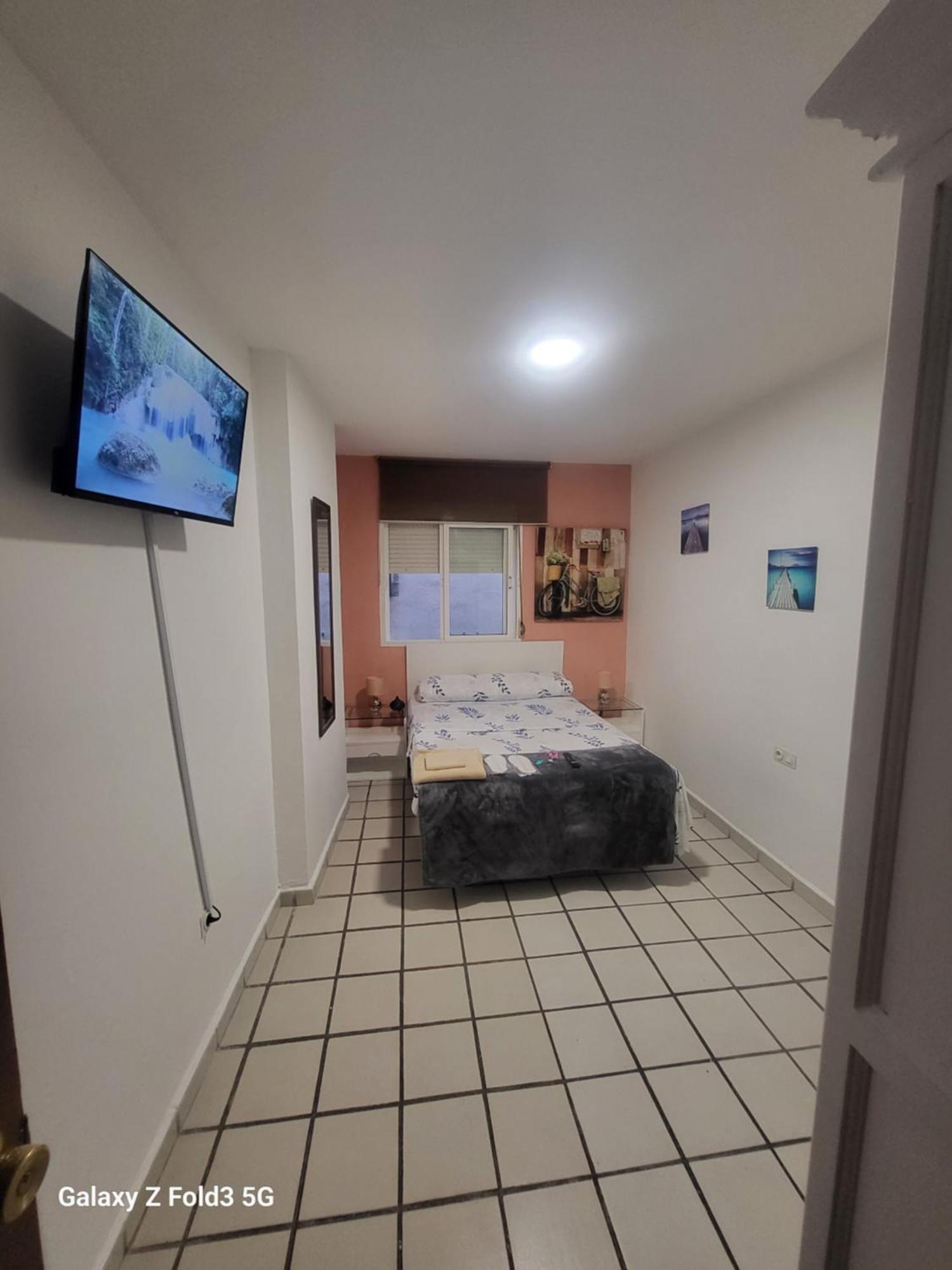 Habitacion Muy Centrica. Granada Dış mekan fotoğraf