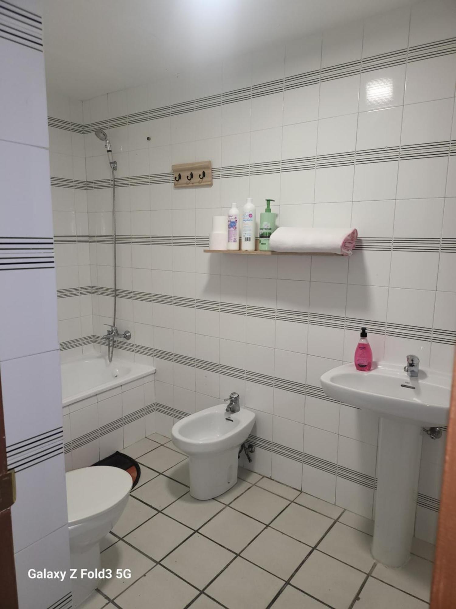 Habitacion Muy Centrica. Granada Oda fotoğraf
